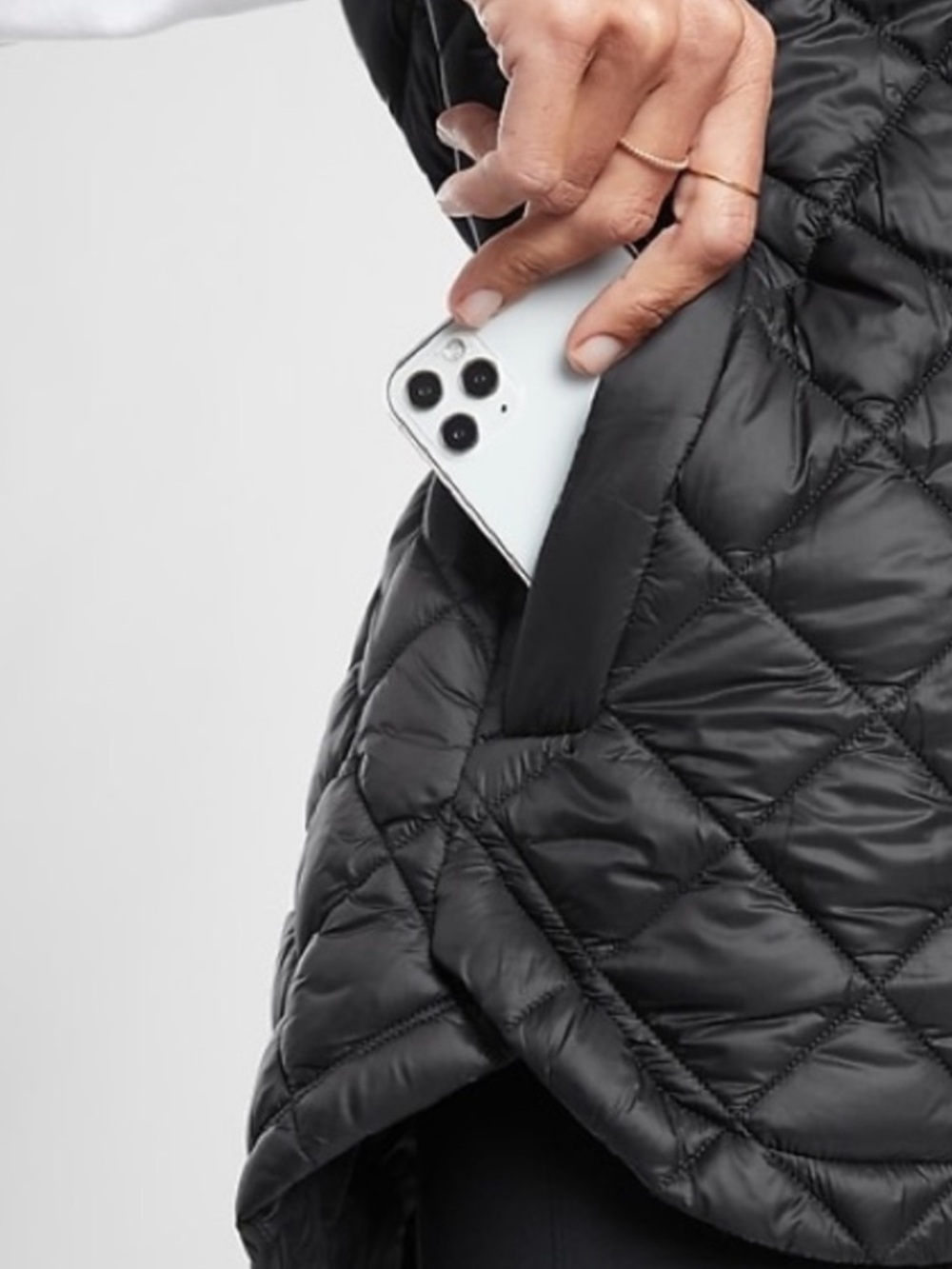 Athleta Whisper Featherless Puff Cinch Waist Quilted Vest jacket Black Medium - Picture 4 of 16